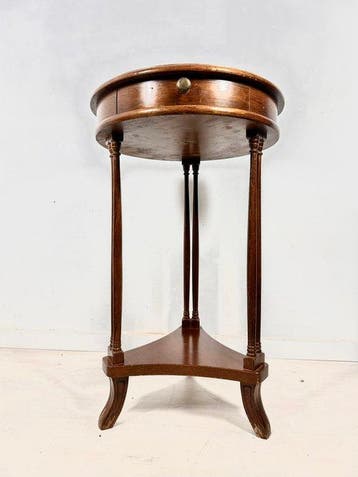 Table dappoint - Table dapprmount ronde de style Louis XVI