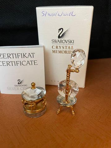 Swarovski - Figurine - Memories Carrousel en Spinnenwiel (2), Antiquités & Art