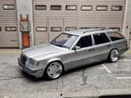 TRIPLE9 1:18 - Voiture miniature - Mercedes Benz E-klasse, Hobby en Vrije tijd, Nieuw