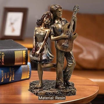 Beautiful Couple Statues, Fun Lawn Decorations for Outdoor