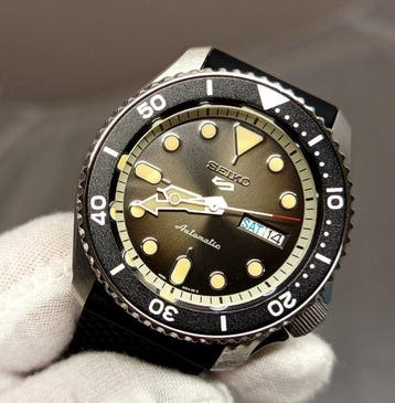 Seiko - Seiko 5 Automatic Day-Date - Sans prix de réserve -