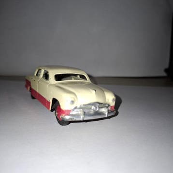 Dinky Toys 1:48 - Modelauto - Ford Sedan, Hobby & Loisirs créatifs
