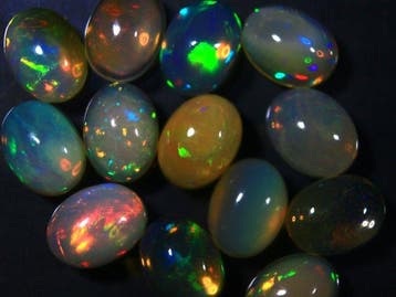Geen Reserve - 11,40 ct. Natuurlijke Ethiopische Opalen -