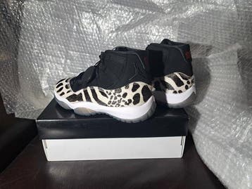 Nike - Air Jordan 11, WMNS Air Jordan 11 Retro - Sneakers -