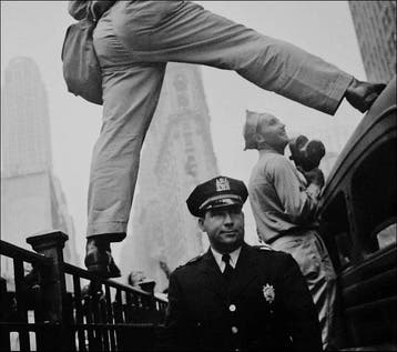 Ezra Stoller - V-J Day at Times Square, August 1945