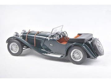 WESPE CLASSIC 1:8 - Voiture de sport miniature - JAGUAR, Hobby & Loisirs créatifs