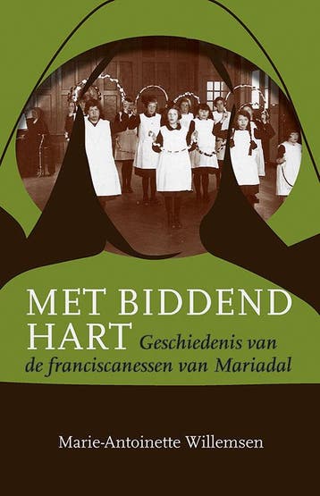 Met biddend hart 9789087048631 Marie-Antoinette Willemsen, Verzenden, Marie-Antoinette Willemsen