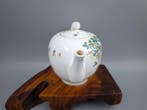 Theepot - Porselein - Theepot met bloemen en vogels