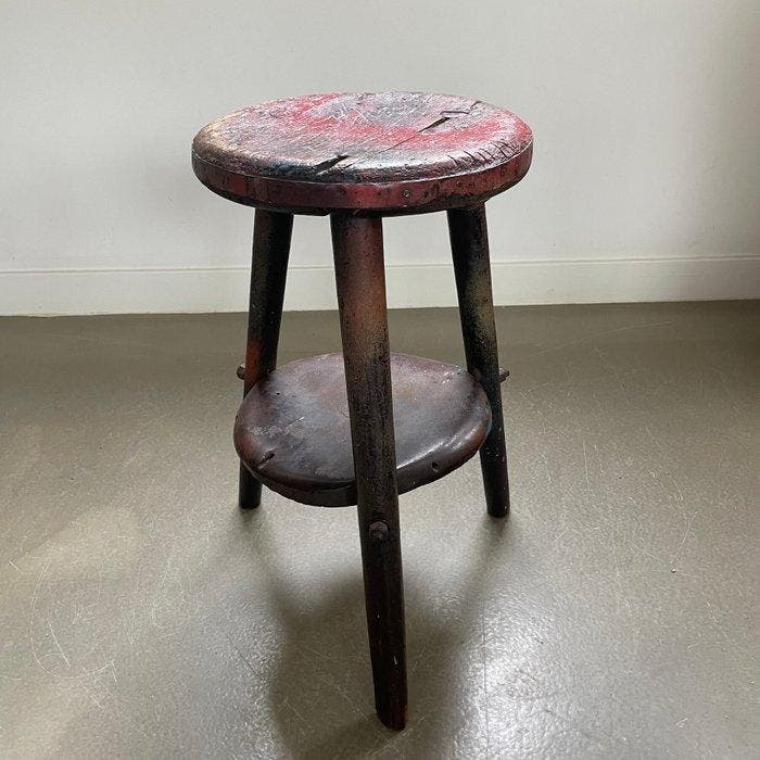 Kruk - Hout - Brutalistische werkkruk, Antiek en Kunst, Antiek | Wandborden en Tegels