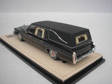 GLM Stamp Models 1:43 - Modelauto - Cadillac Superior, Nieuw