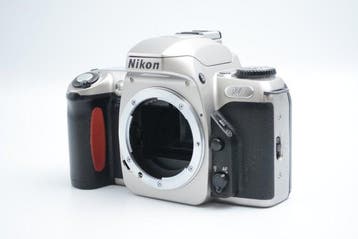 Nikon, Tamron Nikon u Silver + 277D AF 3.5-5.6/28-80mm
