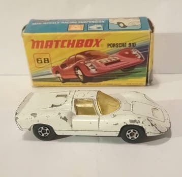 Matchbox 1:64 - Modelauto (6) - MG 1100 (64) Porsche 910