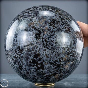 Boule naturelle Merlinit-Gabro de la plus haute qualité 22, Collections