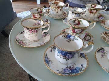 Royal Albert - Service de table (10) - Moonlight Rose et