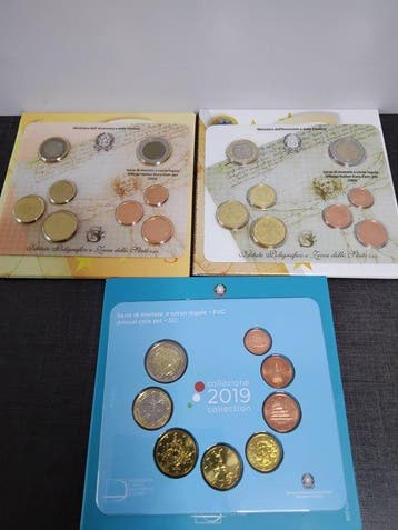 Italië. Year Set (BU) 2004/2019 (3 sets) (Zonder