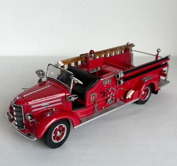 Franklin Mint 1:32 - Modelauto - Mack Pumper Fire Truck, Hobby & Loisirs créatifs