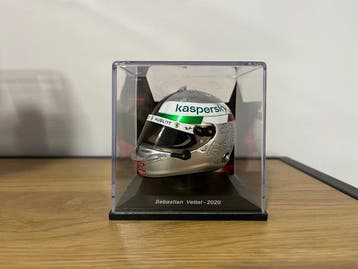 Spark 1:5 - Voiture miniature - Sebastian Vettel Ferrari