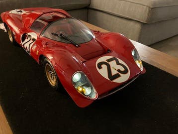 Altaya 1:8 - Model raceauto - Ferrari - 330 P4
