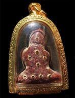 De Onkwetsbare Monnik - Gouden Heilige Amulet Phra Pidta -