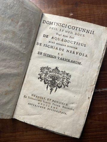 Dominici Cotunnii - De aquaeductibus auris humanae internæ, Antiek en Kunst