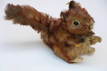 Steiff: Perri het eekhoorntje, 1959. - Ours en peluche -