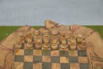Schaakspel - Hout gesneden schaakbord - Hout