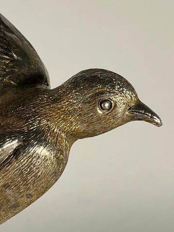 Figuur - The Dove-art_DECO - wit metaal