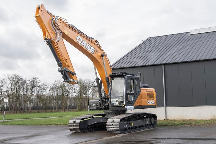 2023 CASE CX 250 E - Rupsgraafmachine -  Nieuw, Articles professionnels, Machines & Construction | Grues & Excavatrices