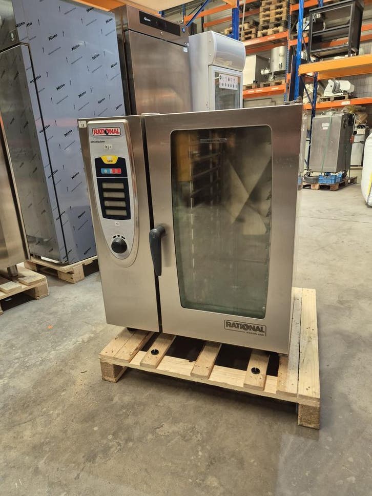Onine faillissementsveiling Rational combisteamer, Articles professionnels, Horeca | Équipement de cuisine
