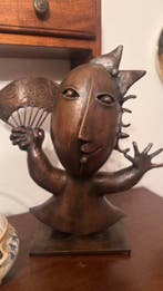 Juan García Ripollés (1932) - sculptuur, Nina con lazo y