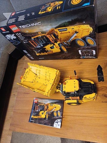 Lego Set - 42114 - Technic - Volvo Articulated Hauler 42114, Nieuw