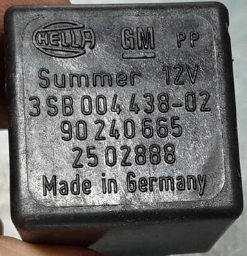 Zoemer relais Opel GM 90240665. (Interieur), Verzenden
