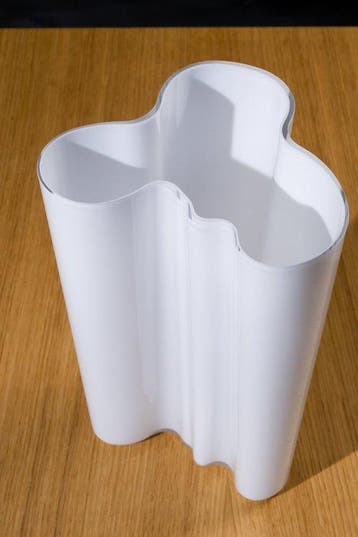 Iittala - Alvar Aalto - Vase - Savoy 251 mm - Blanc - Verre