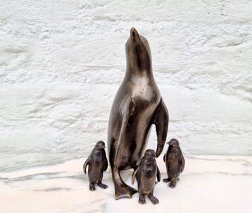 Beeldje - Penguin family (4) - Brons