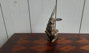 P.Chenet - Statue, Konijn - 14.5 cm - Bronze