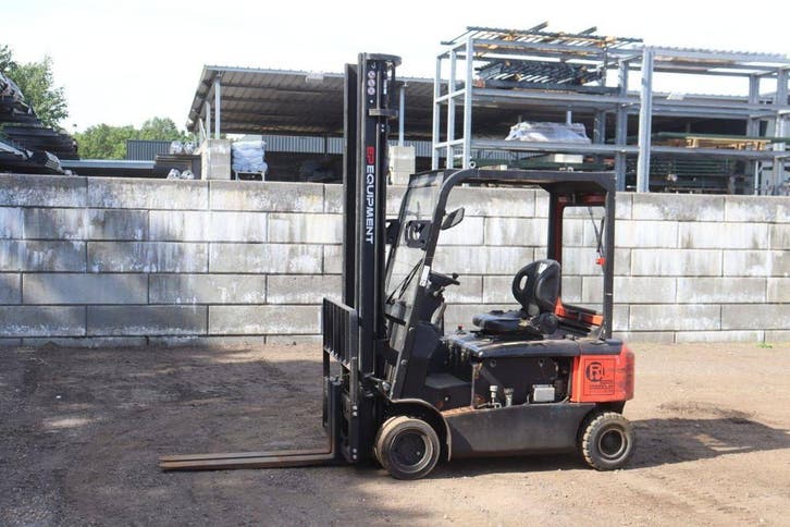 Veiling: Heftruck EP Elektrisch 2000kg 3.0m, Zakelijke goederen, Machines en Bouw | Heftrucks en Intern transport, Ophalen
