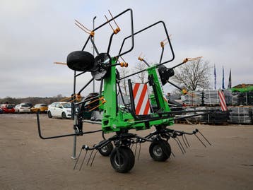 Faneur TALEX TORNADO largeur de travail 5,5m - Faneuse, Verzenden