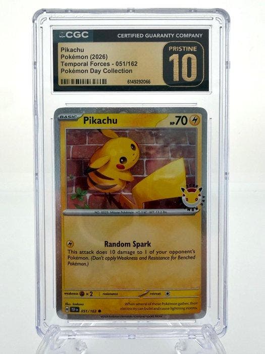 Pokémon - 1 Graded card - Pikachu - Pokémon Day Collection, Hobby & Loisirs créatifs, Jeux de cartes à collectionner | Pokémon