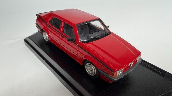 ProgettoX 1:43 - Modelauto - Alfa Romeo 75 Turbo, Hobby & Loisirs créatifs, Voitures miniatures | 1:5 à 1:12