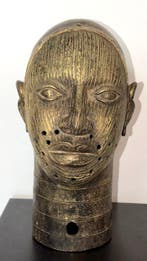 sculptuur, Tête Ifé Yoruba - 35 cm - Gepatineerd brons