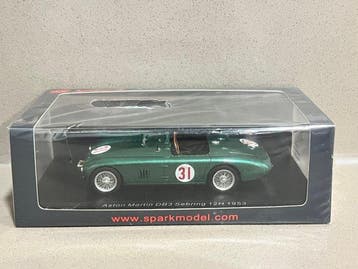 Spark 1:43 - Voiture miniature - Aston Martin DB3 Sebring