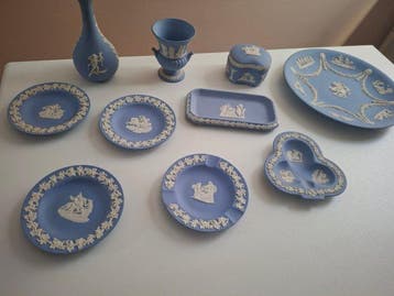 Wedgwood - Schotel (10) - Keramiek