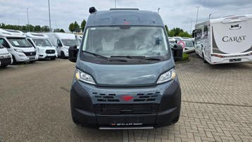 Roller Team Livingstone 5 als nieuw, dubbel stapelbed 07096, Buscamper of Camperbus, Ringverwarming, Fiat, Treinzit