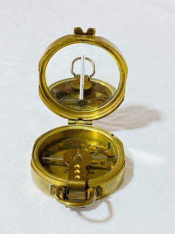 Boussole - Laiton - prismatique T. Cooke London n°1169 ,, Antiquités & Art