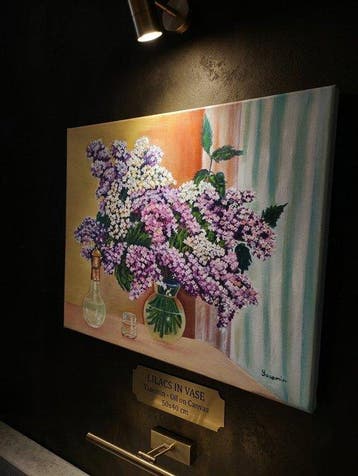Yasemin - LILACS IN VASE