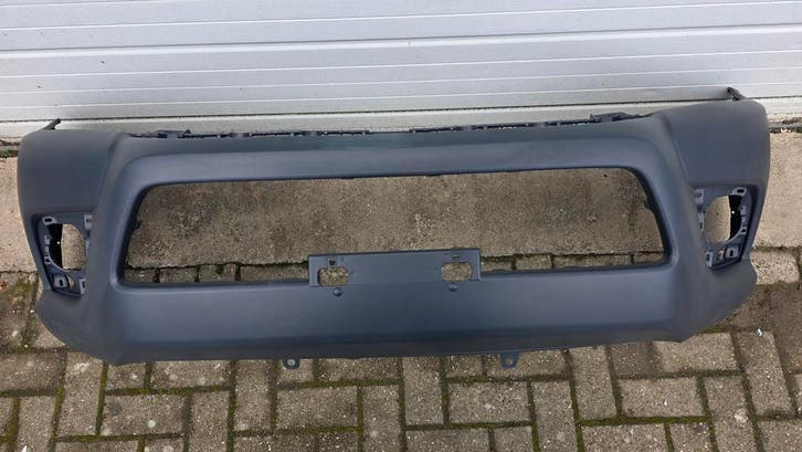 Pare-chocs av. Toyota Hilux VIII 2015-2019 52119-0K880 NEUF, Auto-onderdelen, Carrosserie, Ophalen