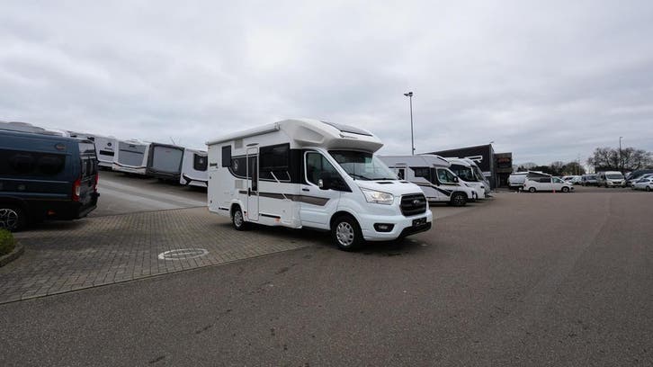 Benimar Cocoon 488 zo goed als nieuw, daginschrijving 01659, Caravans en Kamperen, Mobilhomes, Cassettetoilet, Handgeschakeld