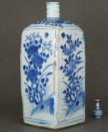Flesvaas - Porselein - China - Wanli (1572-1619) - Insecten,