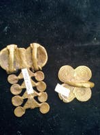 Convolut, pendentif et anneau (Tutsi), début du XXe siècle., Antiek en Kunst