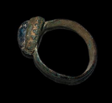 Middeleeuwen, kruisvaardersperiode Brons ring (Zonder